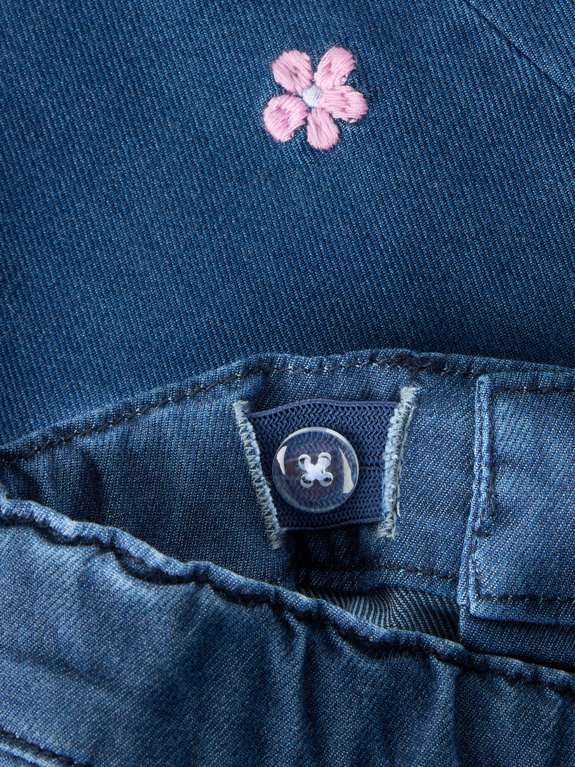 model_shot-front_full